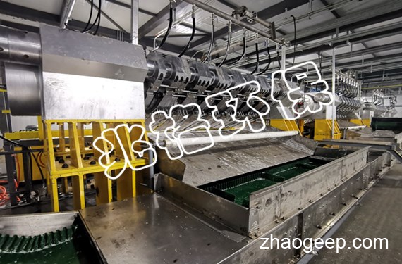 兆格環(huán)保全自動(dòng)液壓壓榨機(jī)系統(tǒng)均四甲苯壓榨調(diào)試成功