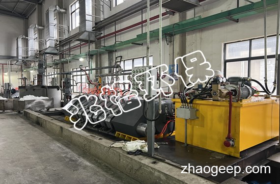 浙江客戶訂購的兆格環(huán)保2套全自動(dòng)液壓壓榨機(jī)調(diào)試成功